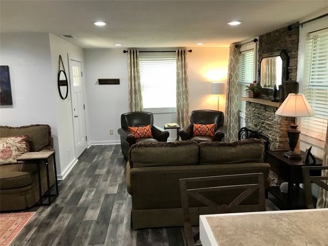 2521 Littlepage Street, Fort Worth, TX 76107