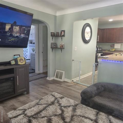 822 Crawford Street, Flint, MI 48507