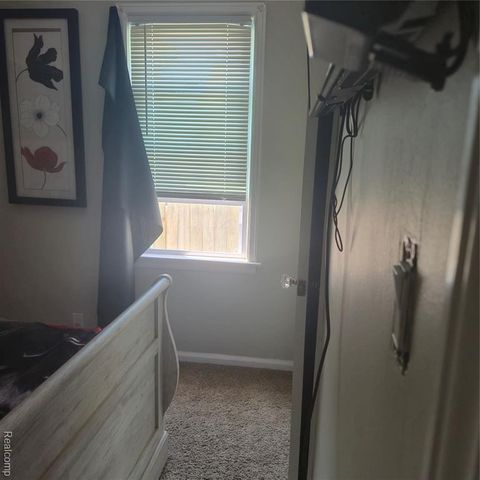822 Crawford Street, Flint, MI 48507