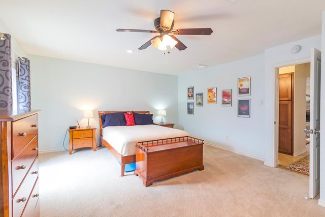 2011 Meadowridge DR B, Austin, TX 78704