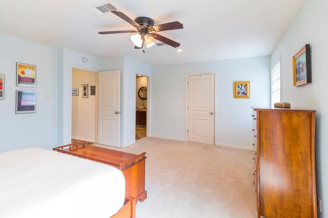 2011 Meadowridge DR B, Austin, TX 78704