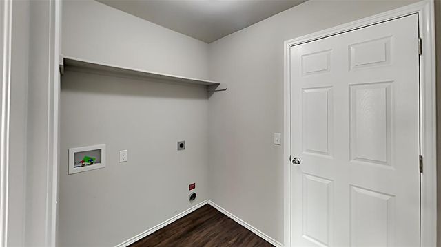 10704 SW 23rd Terrace, Yukon, OK 73099