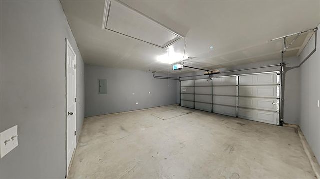 10704 SW 23rd Terrace, Yukon, OK 73099