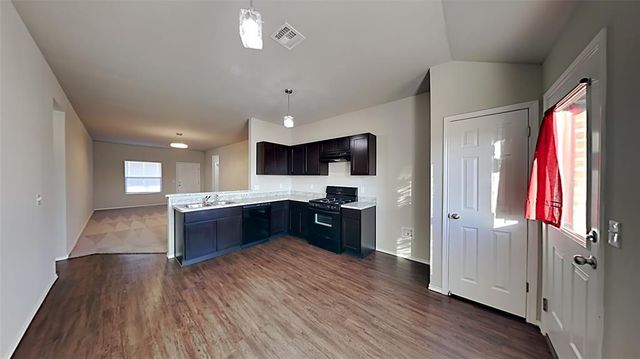 10704 SW 23rd Terrace, Yukon, OK 73099