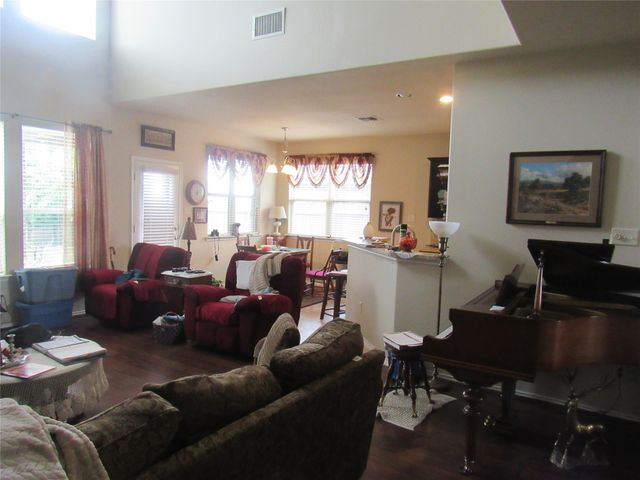 1513 San Carlos Drive, Van Alstyne, TX 75495