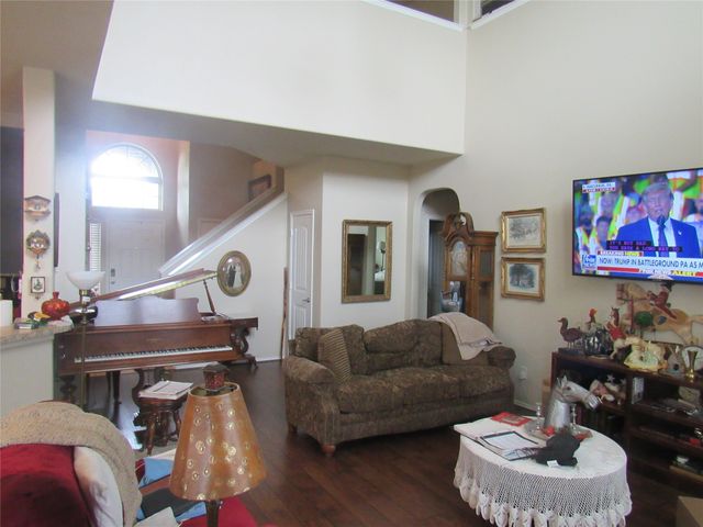 1513 San Carlos Drive, Van Alstyne, TX 75495