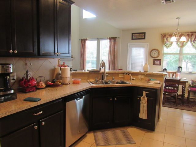1513 San Carlos Drive, Van Alstyne, TX 75495