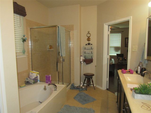 1513 San Carlos Drive, Van Alstyne, TX 75495