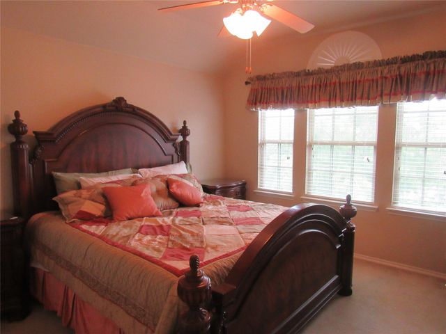1513 San Carlos Drive, Van Alstyne, TX 75495