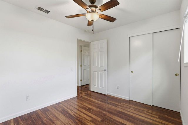 8998 Alderson Ave, Sacramento, CA 95826