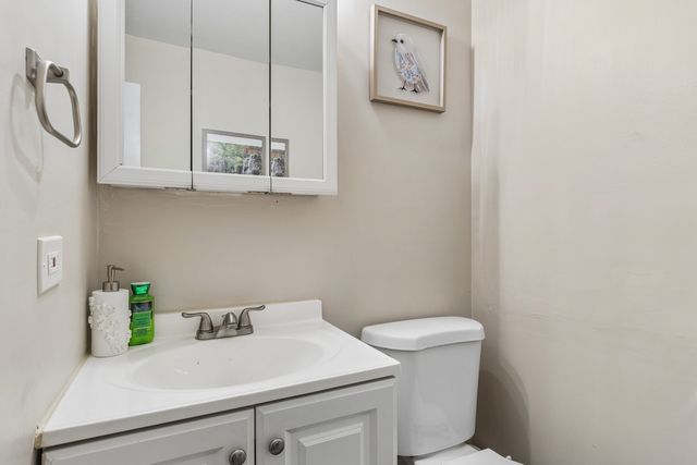 407 Greenfield Road, Shorewood, IL 60404