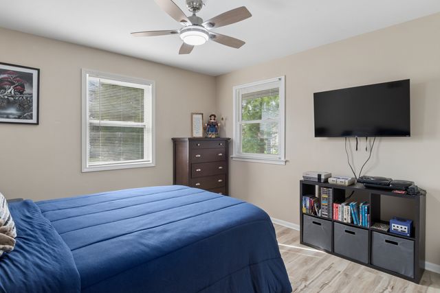 407 Greenfield Road, Shorewood, IL 60404