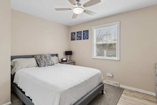 407 Greenfield Road, Shorewood, IL 60404