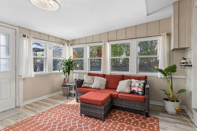 407 Greenfield Road, Shorewood, IL 60404