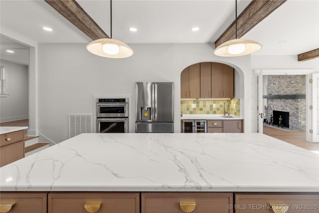 415 Sunset SW, Ardmore, OK 73401