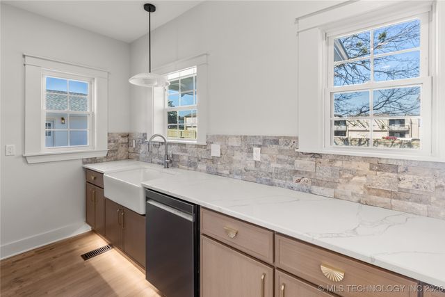 415 Sunset SW, Ardmore, OK 73401