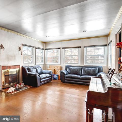 3310 UNIVERSITY BLVD W, Kensington, MD 20895