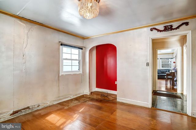 3310 UNIVERSITY BLVD W, Kensington, MD 20895