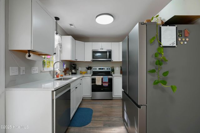 103 Huff Court, Jacksonville, NC 28546