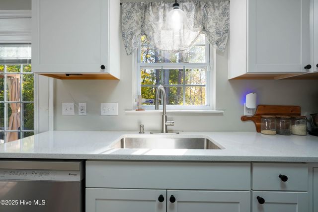 103 Huff Court, Jacksonville, NC 28546