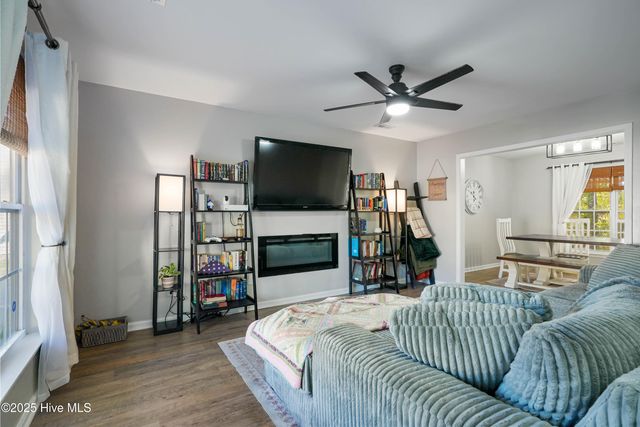 103 Huff Court, Jacksonville, NC 28546