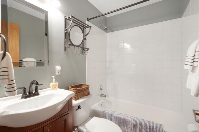 488 Wabasha Street N 606, Saint Paul, MN 55102