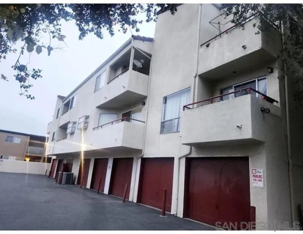 390 E Madison Ave D, El Cajon, CA 92020
