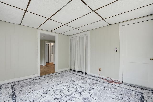 117 Pine St, Holbrook, MA 02343