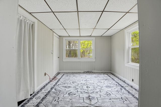 117 Pine St, Holbrook, MA 02343
