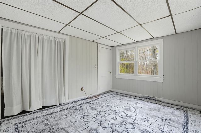 117 Pine St, Holbrook, MA 02343
