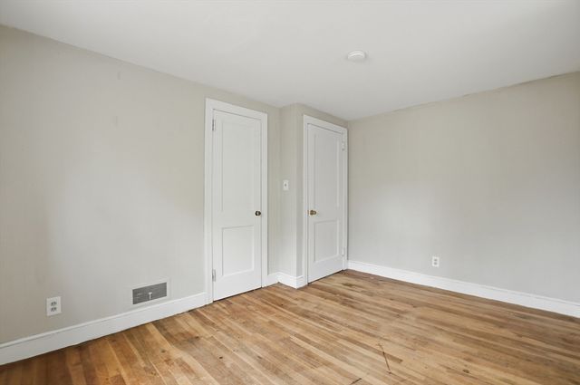 117 Pine St, Holbrook, MA 02343