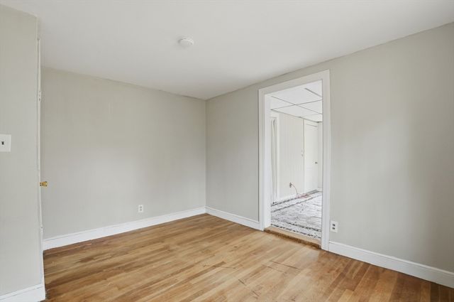 117 Pine St, Holbrook, MA 02343