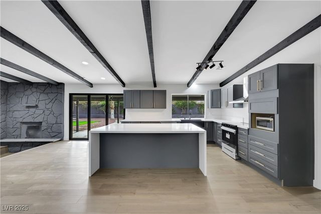 3115 El Camino Road, Las Vegas, NV 89146