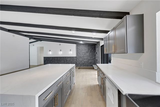 3115 El Camino Road, Las Vegas, NV 89146