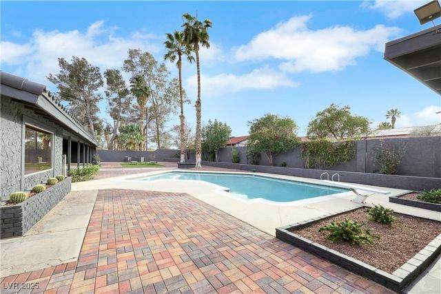 3115 El Camino Road, Las Vegas, NV 89146