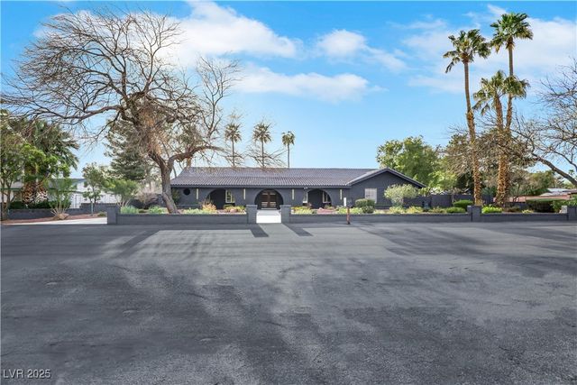 3115 El Camino Road, Las Vegas, NV 89146