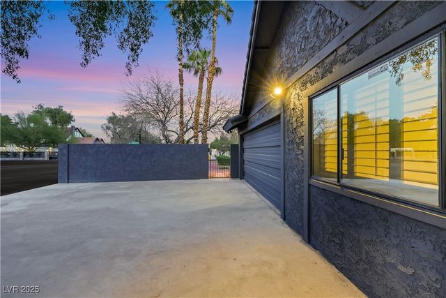 3115 El Camino Road, Las Vegas, NV 89146