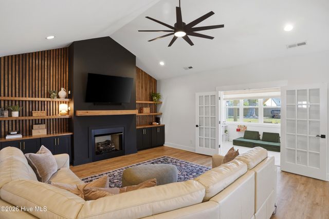 257 Darel Street, Rocky Point, NC 28457