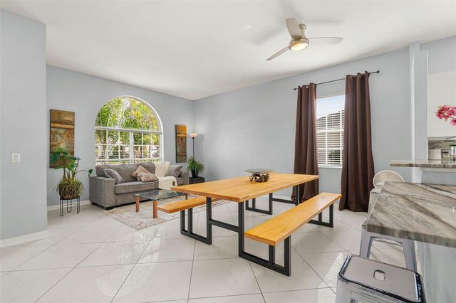 208 TROON CIRCLE, Davenport, FL 33897