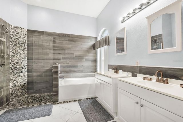 208 TROON CIRCLE, Davenport, FL 33897