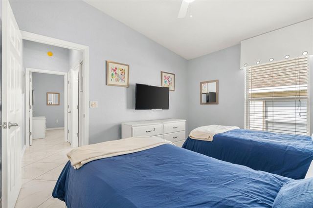 208 TROON CIRCLE, Davenport, FL 33897