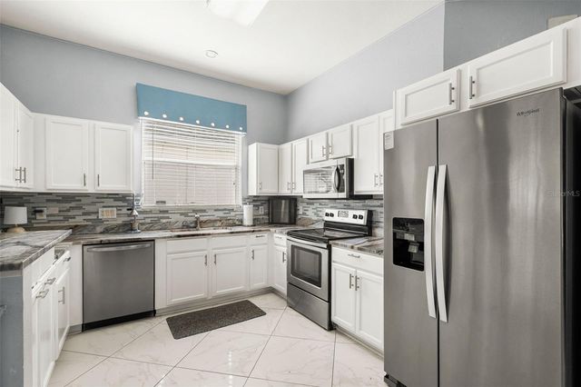 208 TROON CIRCLE, Davenport, FL 33897