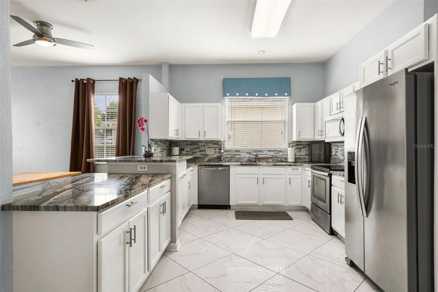 208 TROON CIRCLE, Davenport, FL 33897