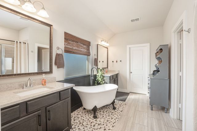 1869 Arbor Drive, Forney, TX 75126