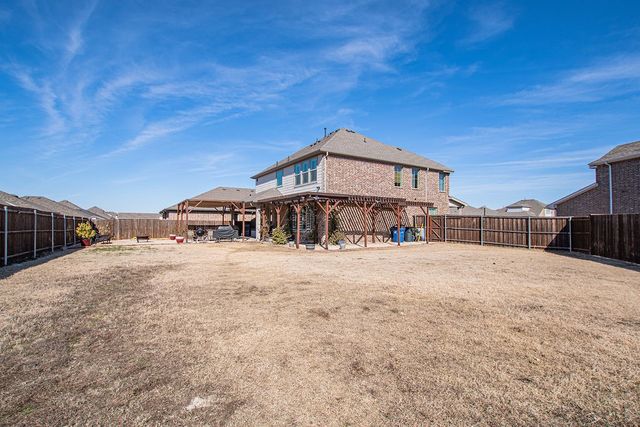 1869 Arbor Drive, Forney, TX 75126