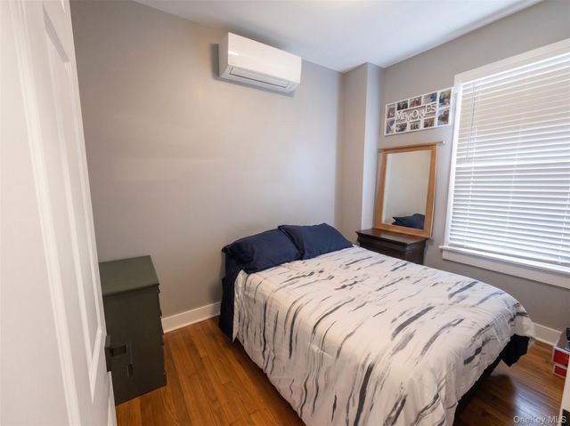 52 Maple Place, Amityville, NY 11701