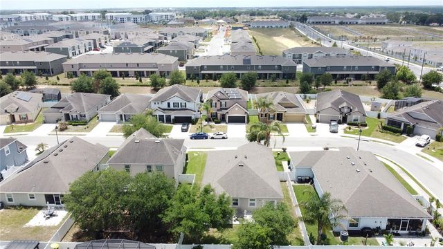 174 CAMBRIA GROVE CIRCLE, Davenport, FL 33837
