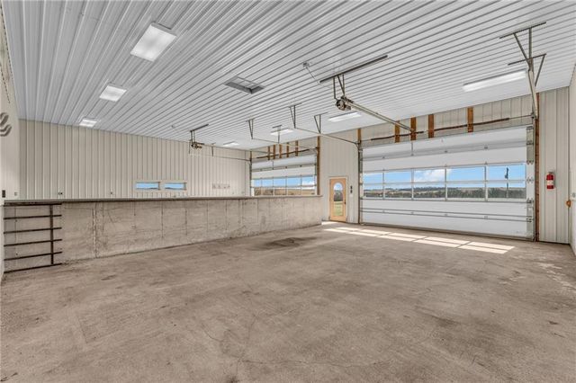 374 N 750 & 5 Parcels Road, Overbrook, KS 66524
