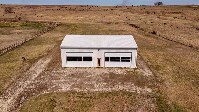 374 N 750 & 5 Parcels Road, Overbrook, KS 66524