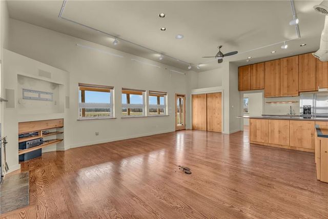374 N 750 & 5 Parcels Road, Overbrook, KS 66524